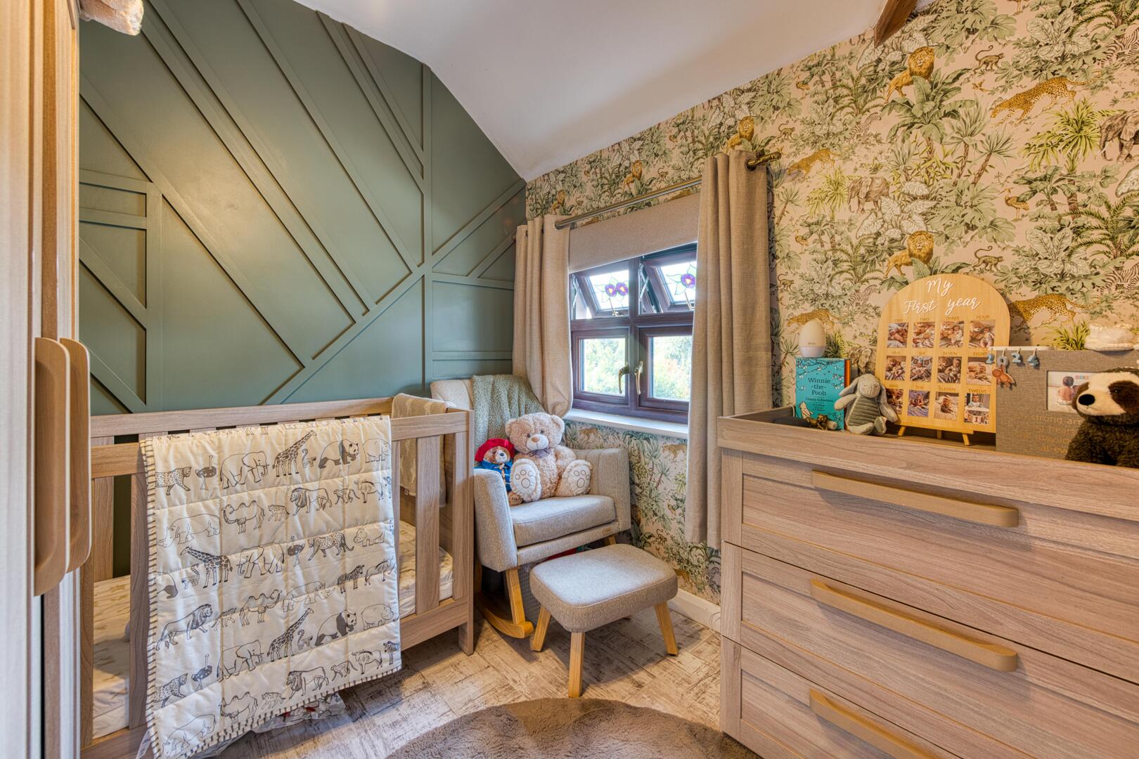 Aggborough Crescent, Kidderminster